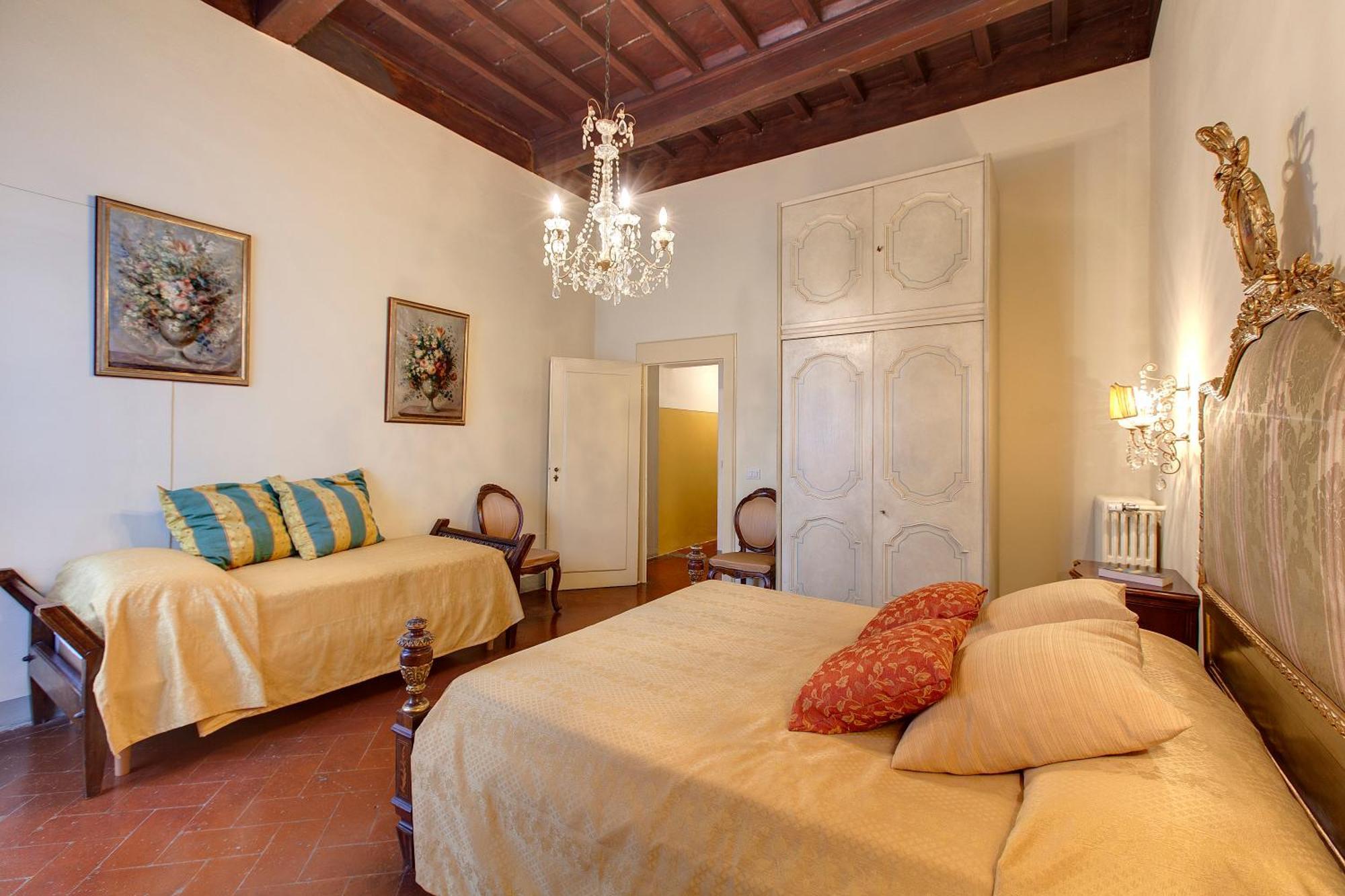 Palazzo Bucciolini Apartment Florence Room photo