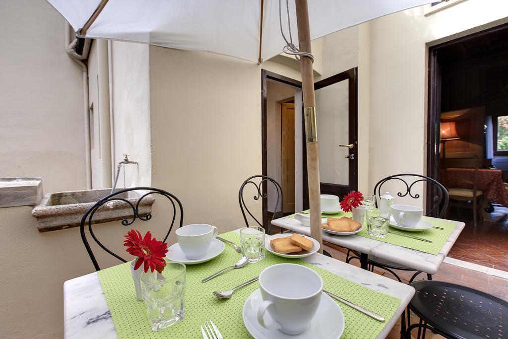 Palazzo Bucciolini Apartment Florence Exterior photo
