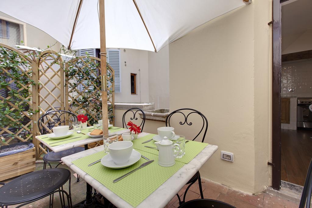Palazzo Bucciolini Apartment Florence Exterior photo